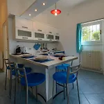 Emma's House Apartman Lierna